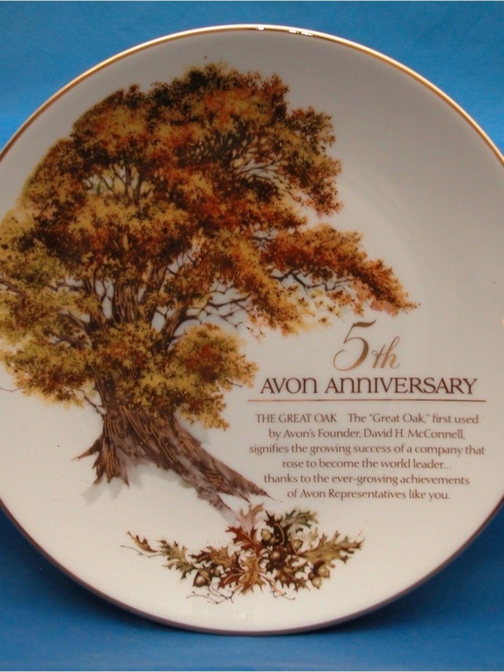 Avon White and Brown Great Oak 5th Anniversary Decorative Plate